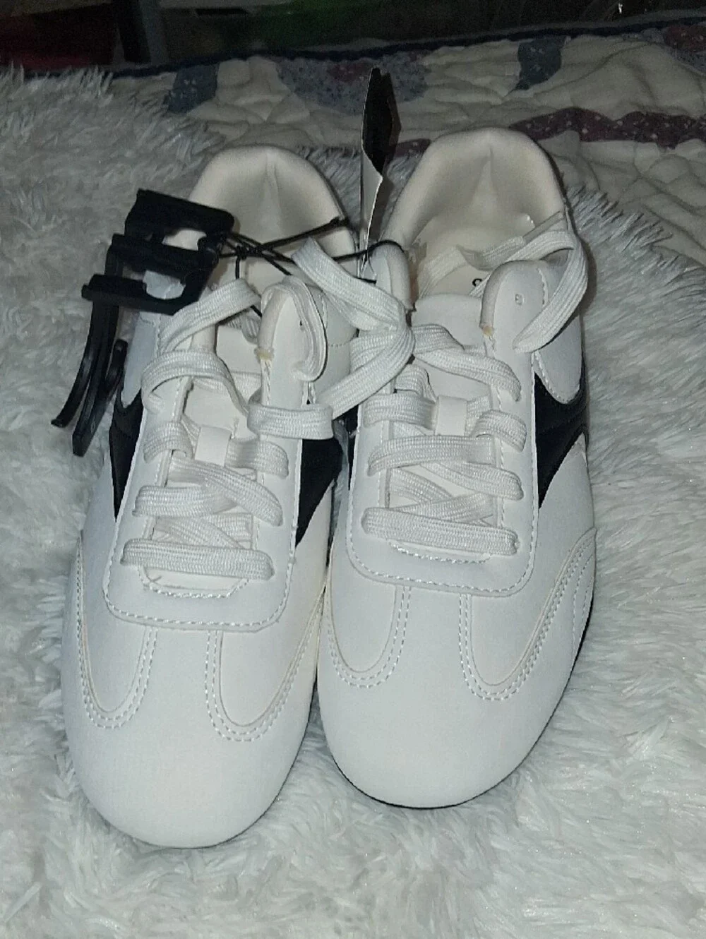 Avia White Sneakers with Black Accents - Lace-Up